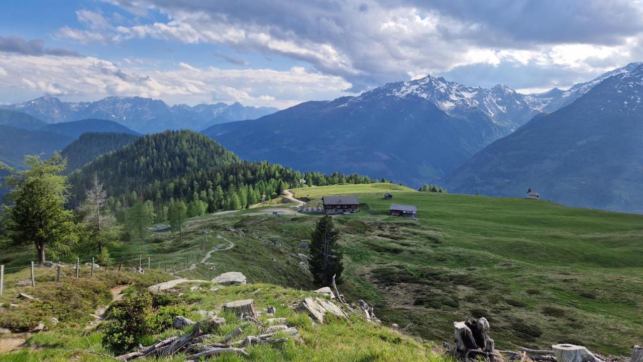 Almgasthaus Glocknerblick Großkirchheim Eksteriør billede
